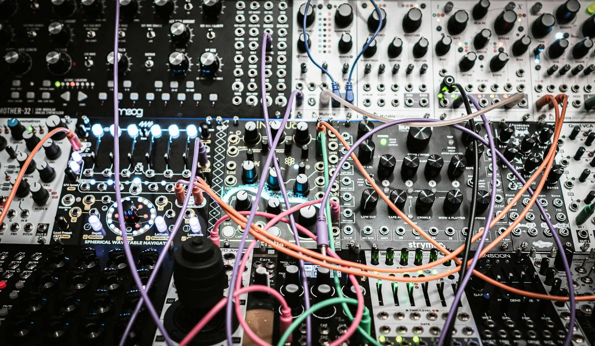 Analog synth session