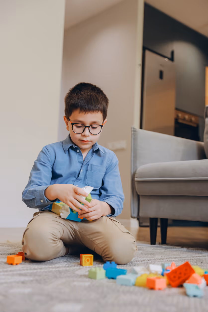 Child completing an autism evaluation in a quiet environment 