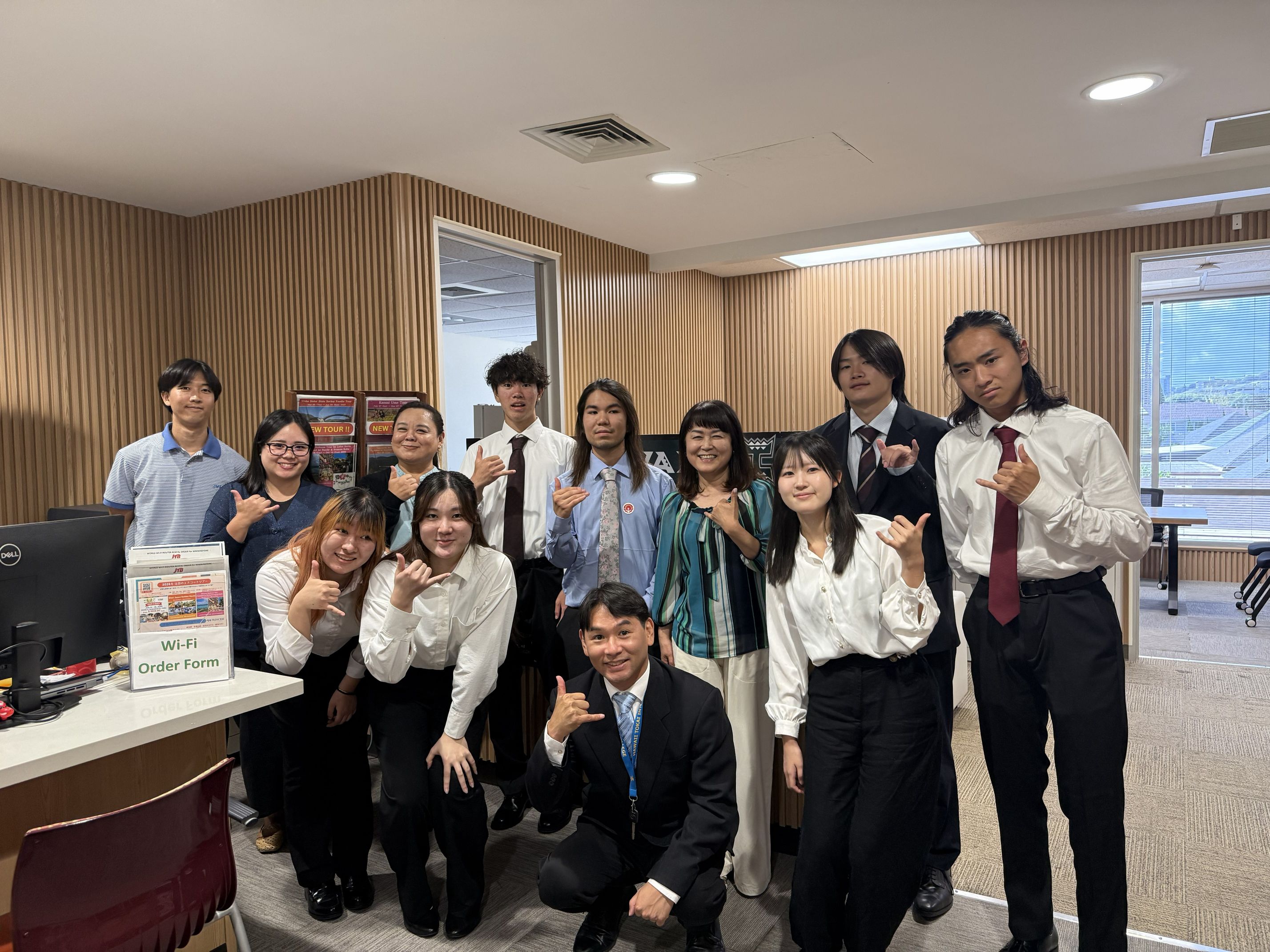 Students from Hawaii Tokai International College visited our office!