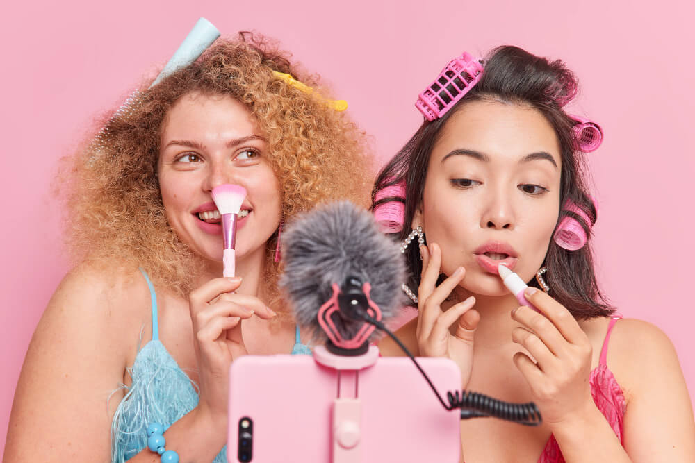 TikTok vs Google Search: Beauty Trend 