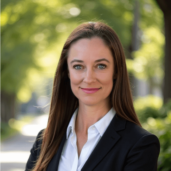 Ceezer - Advisory Board - Jennifer Holm