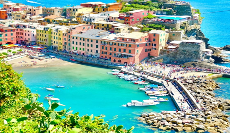 beach city oceanside with colourful buildings
