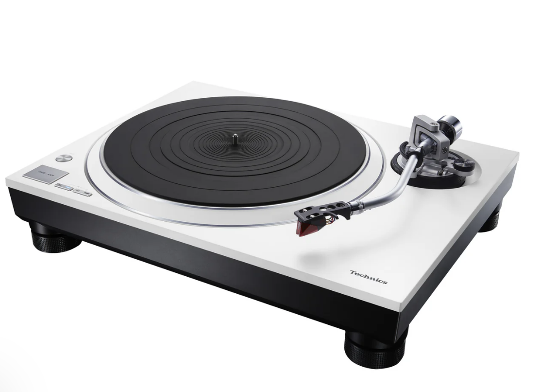 [background image] image of futuristic technology (for a data analytics and business intelligence)