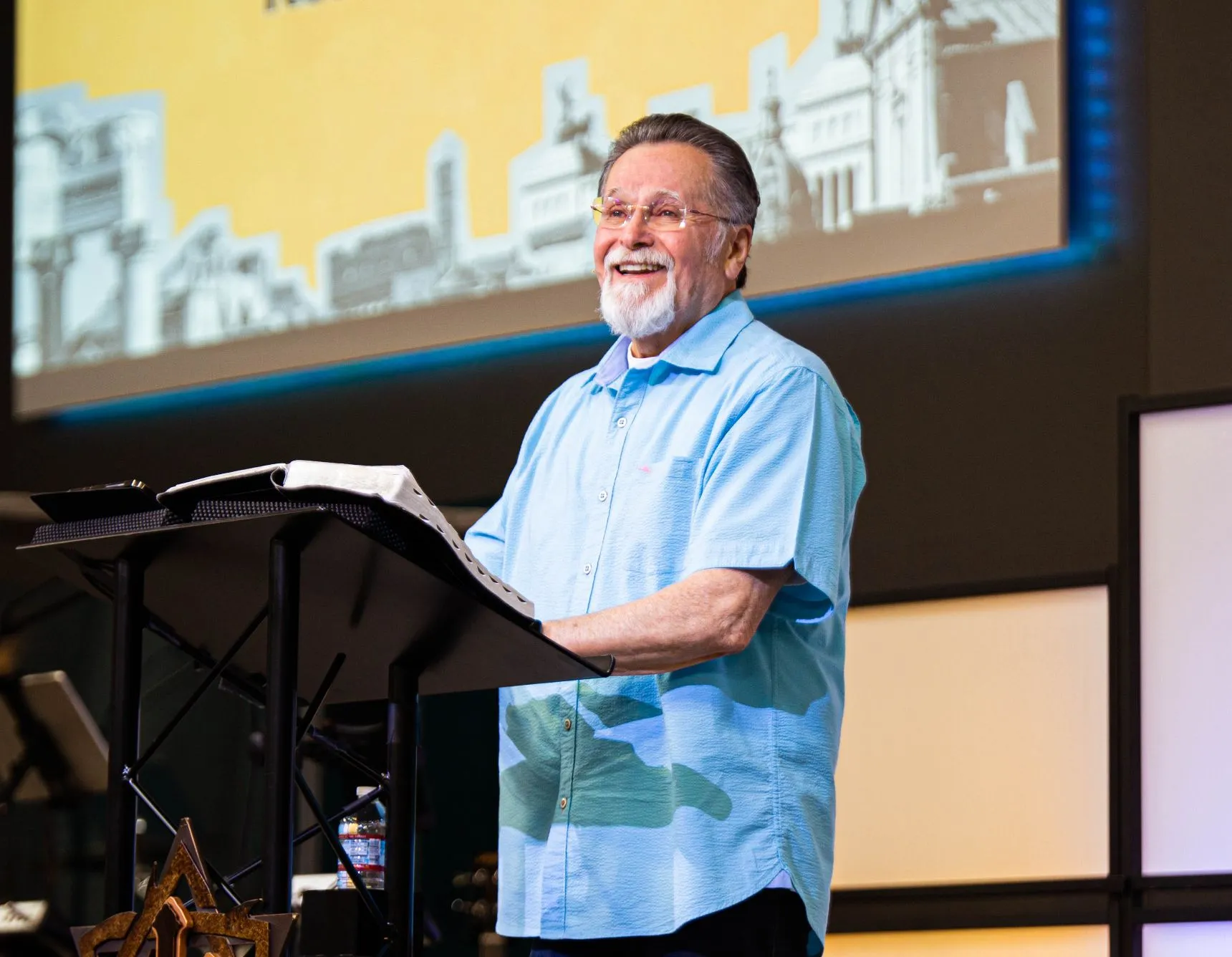 Pastor David Rosales preaching