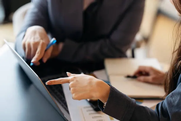 Zusammenarbeit / Schnittstelle zum Steuerberater