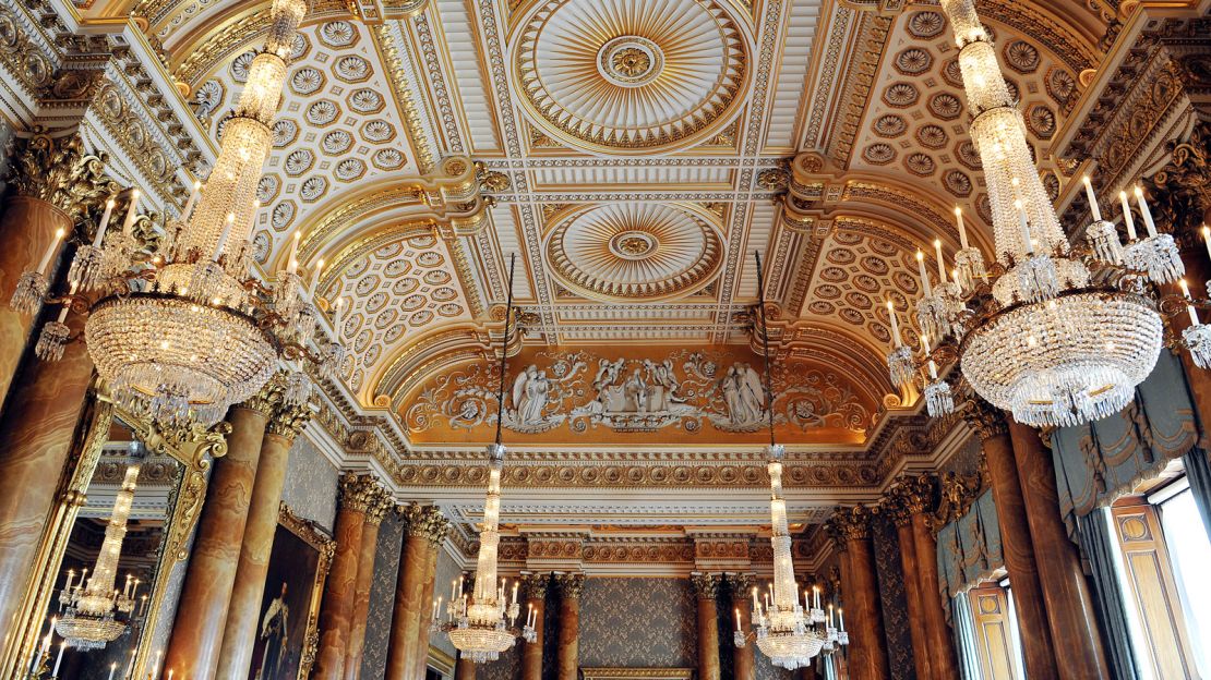 Buckingham Palace tour: 15 amazing things to see and do | CNN