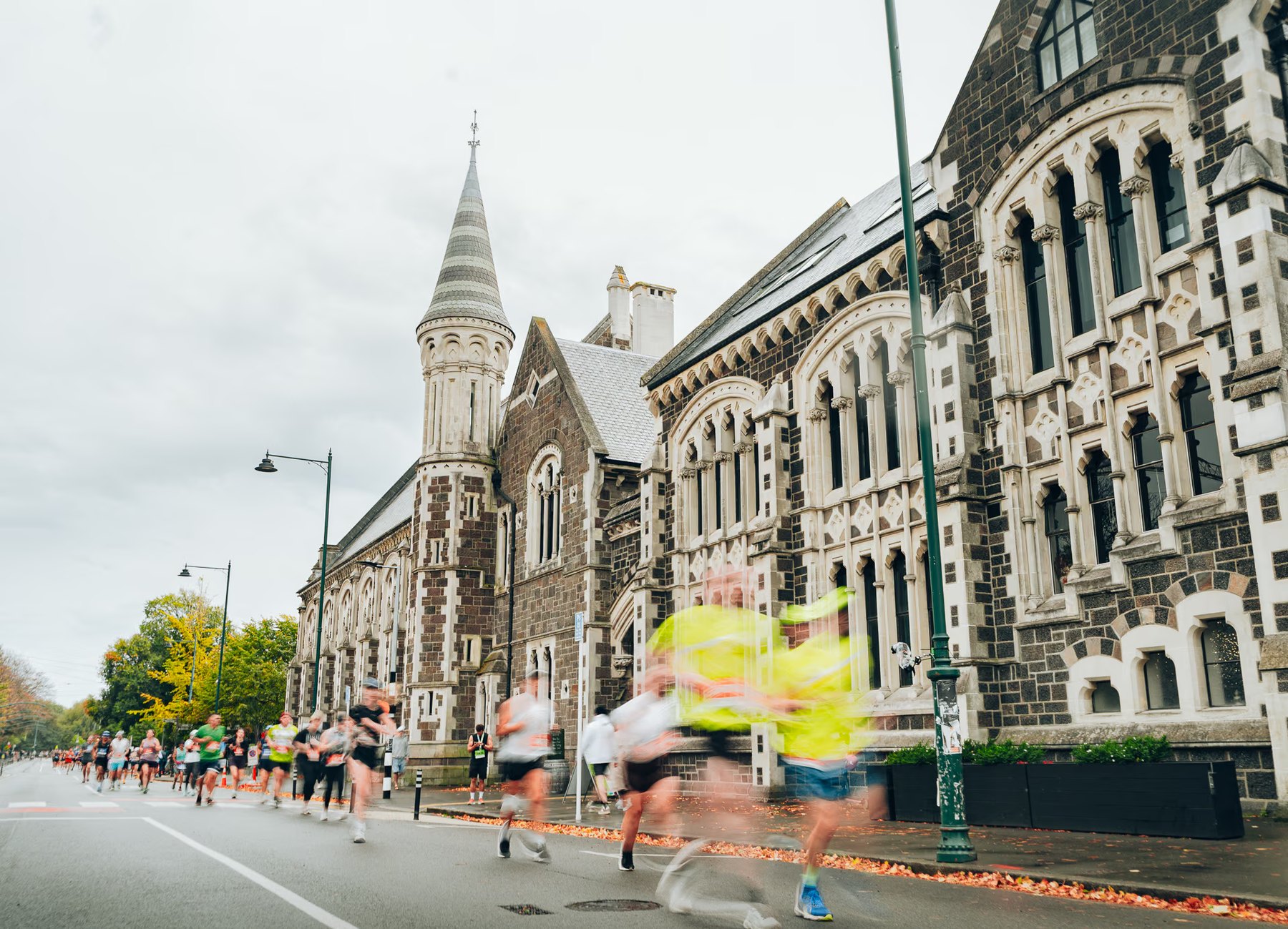 Runners past the Arts Centre