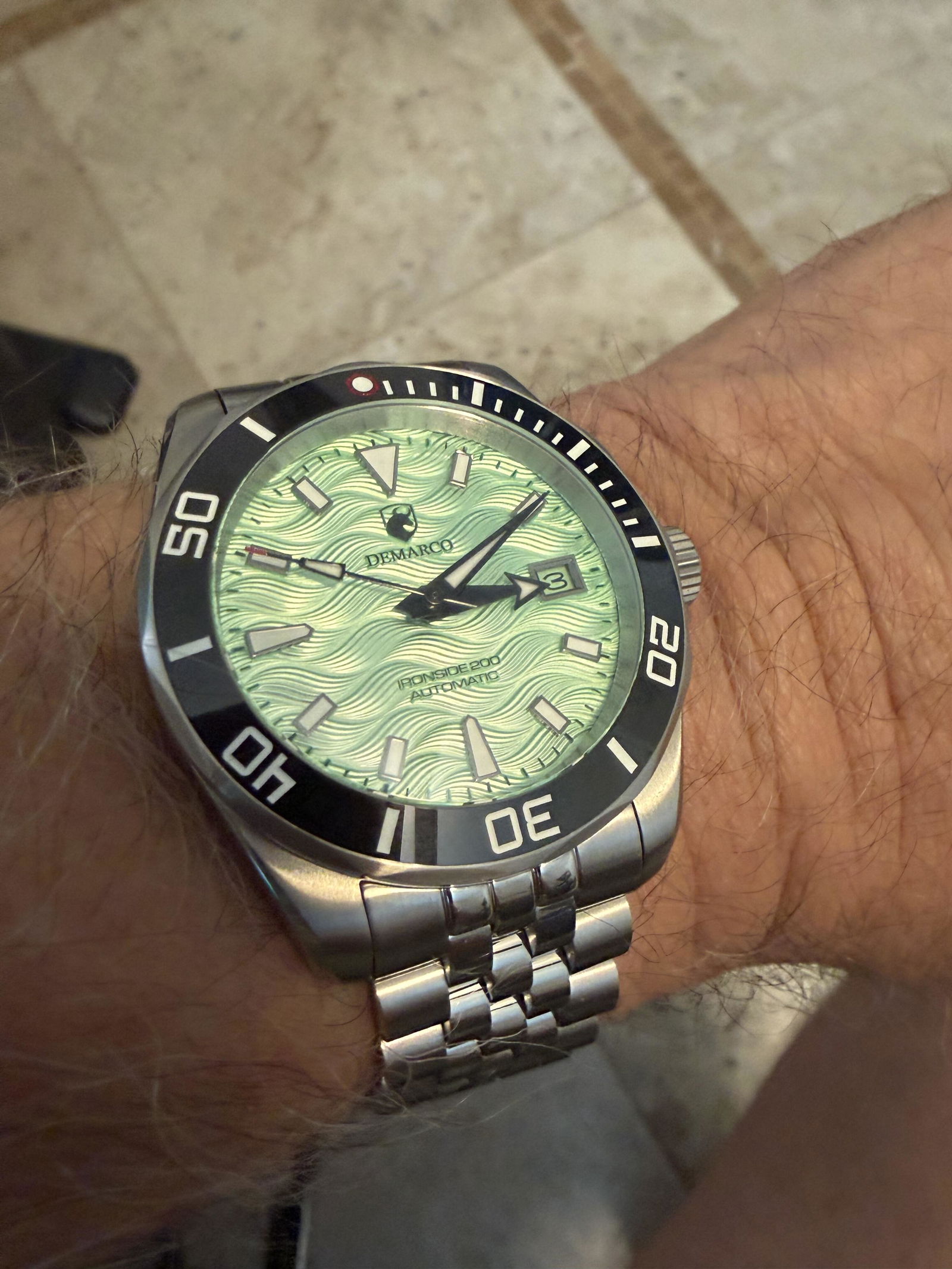Photo from David M's review of The Ironside 200 Plymouth Pistachio