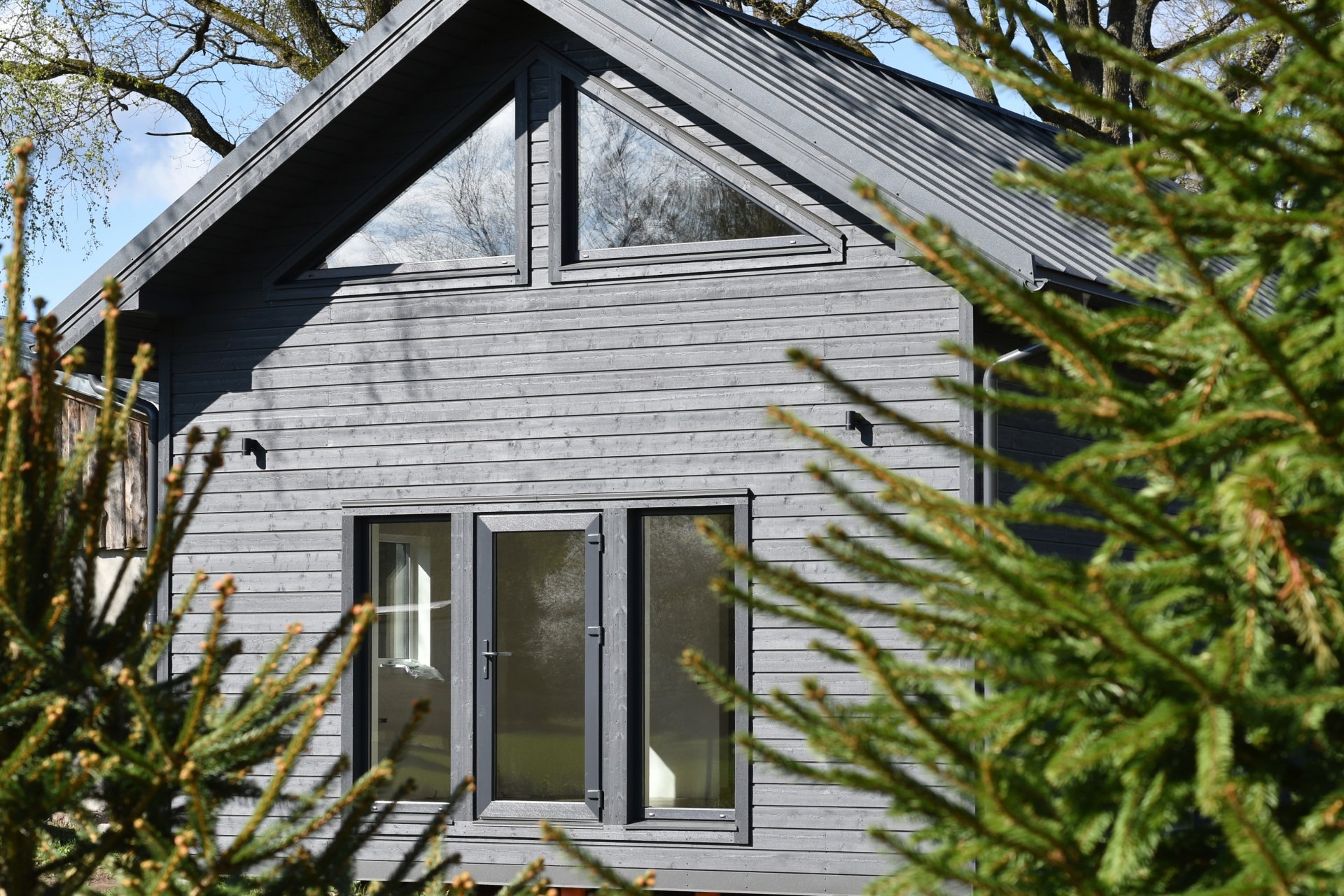 Property Gallery Main Image