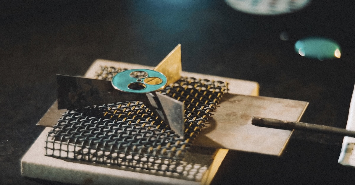 Artisans de Genève Enamel Craftsmanship