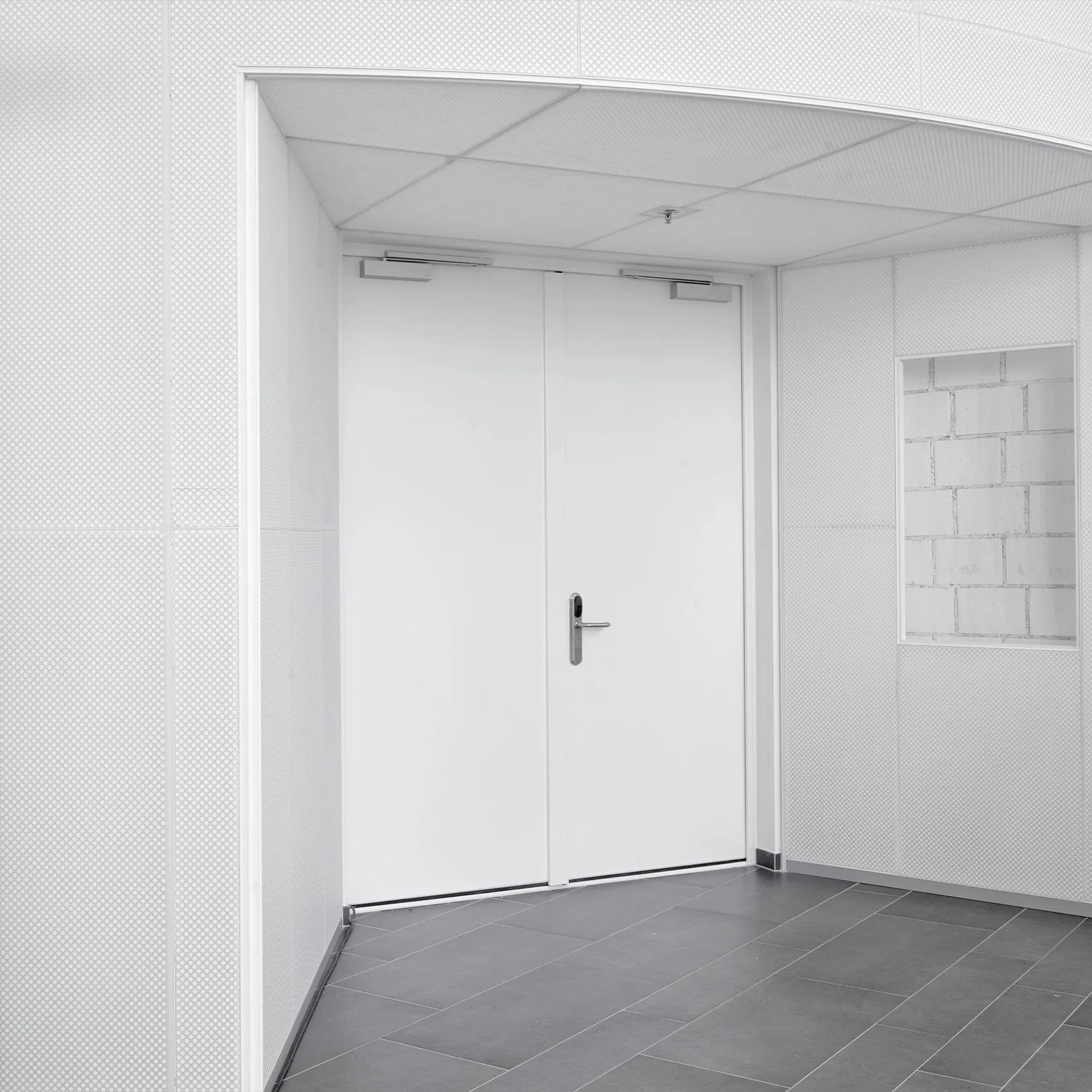 Merford M-series M43 door.