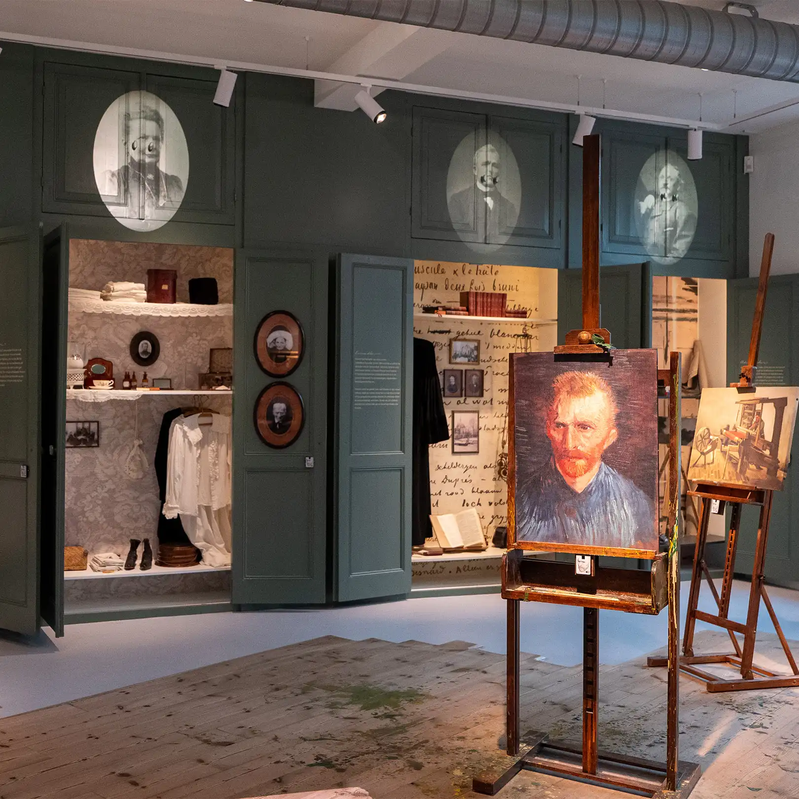 Van Gogh Museum, inside view of the art installation.