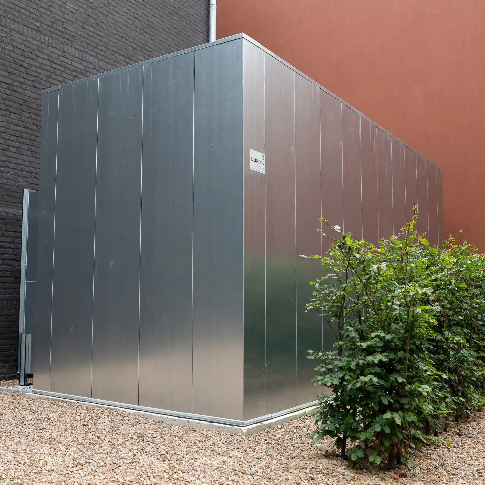 Noise control enclosure at Van Gogh Museum by Merford.