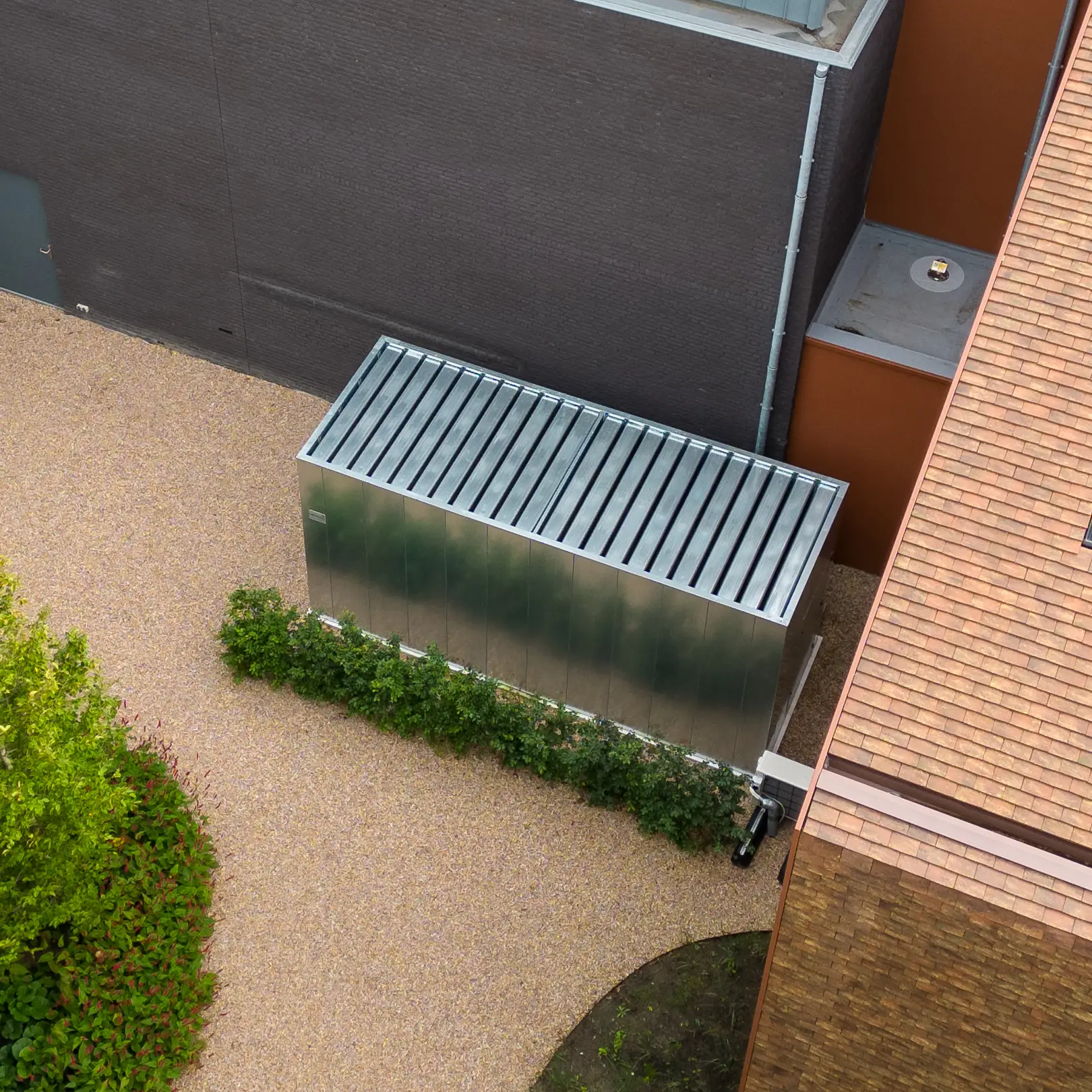 Top view of noise control system.