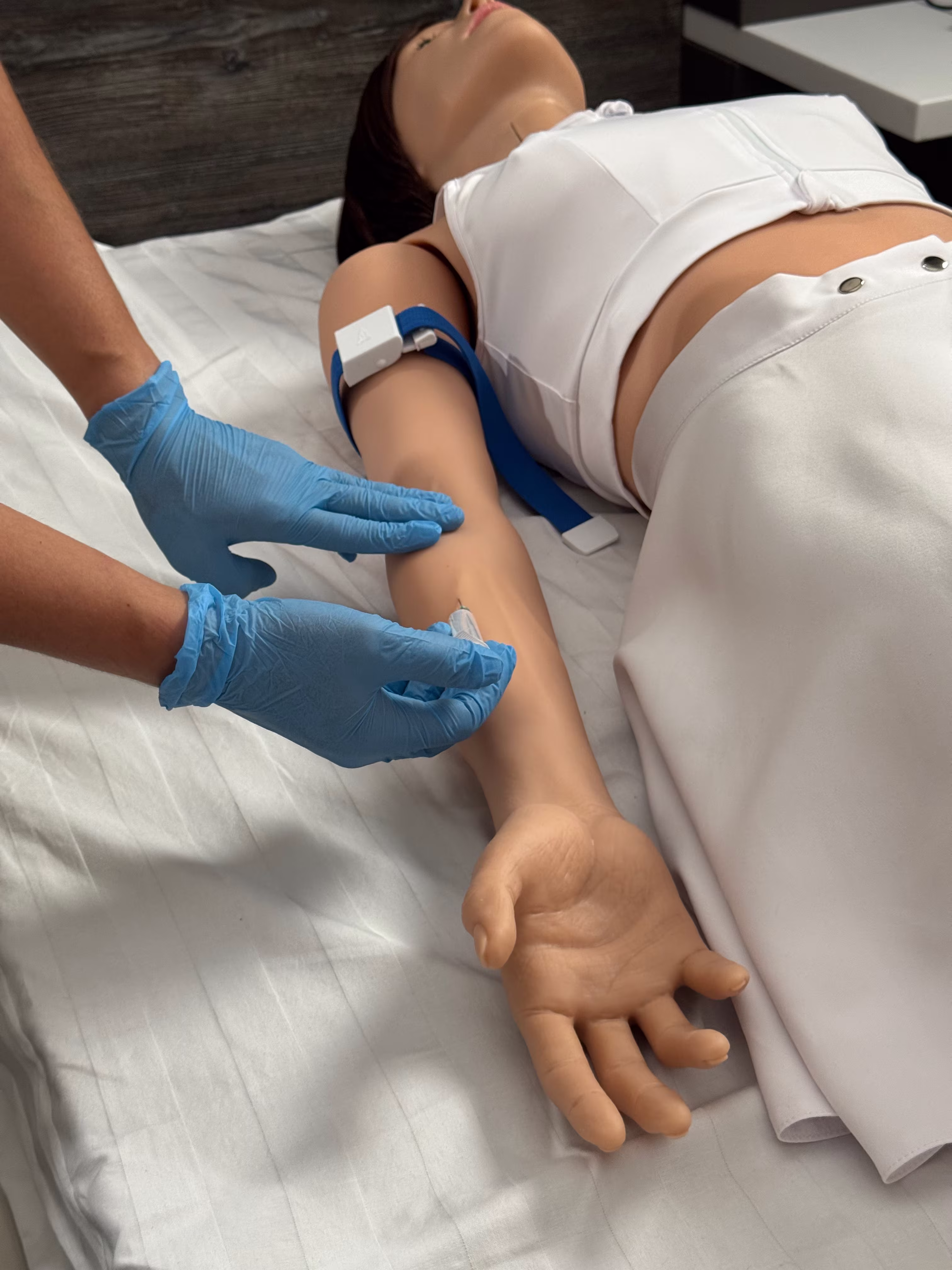 female patient simulator