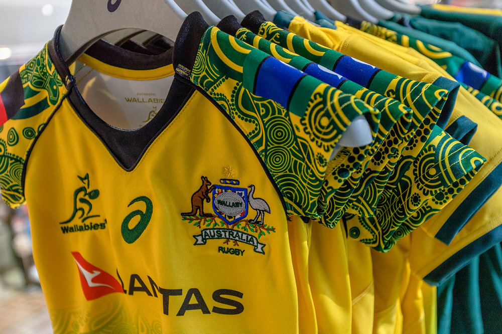 Shirts ASICS retail display interior design