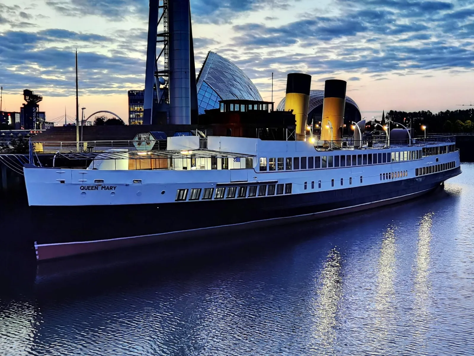 TS Queen Mary interior design