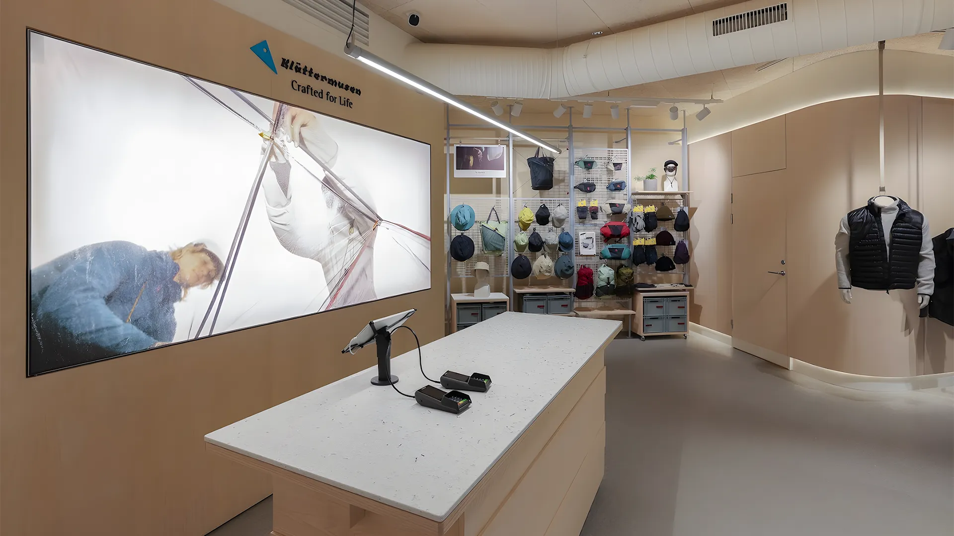 Klattermusen interior design