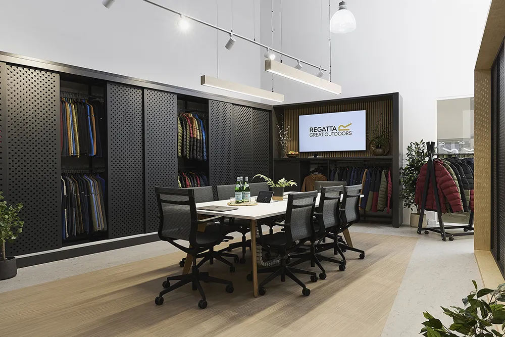 Regatta Showroom interior design