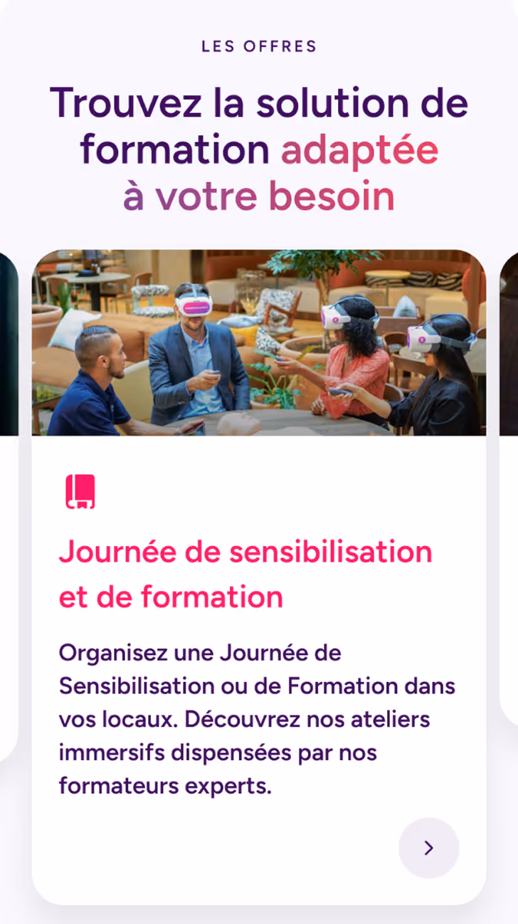 Visual of the Reality Academy webflow site on smartphone 03