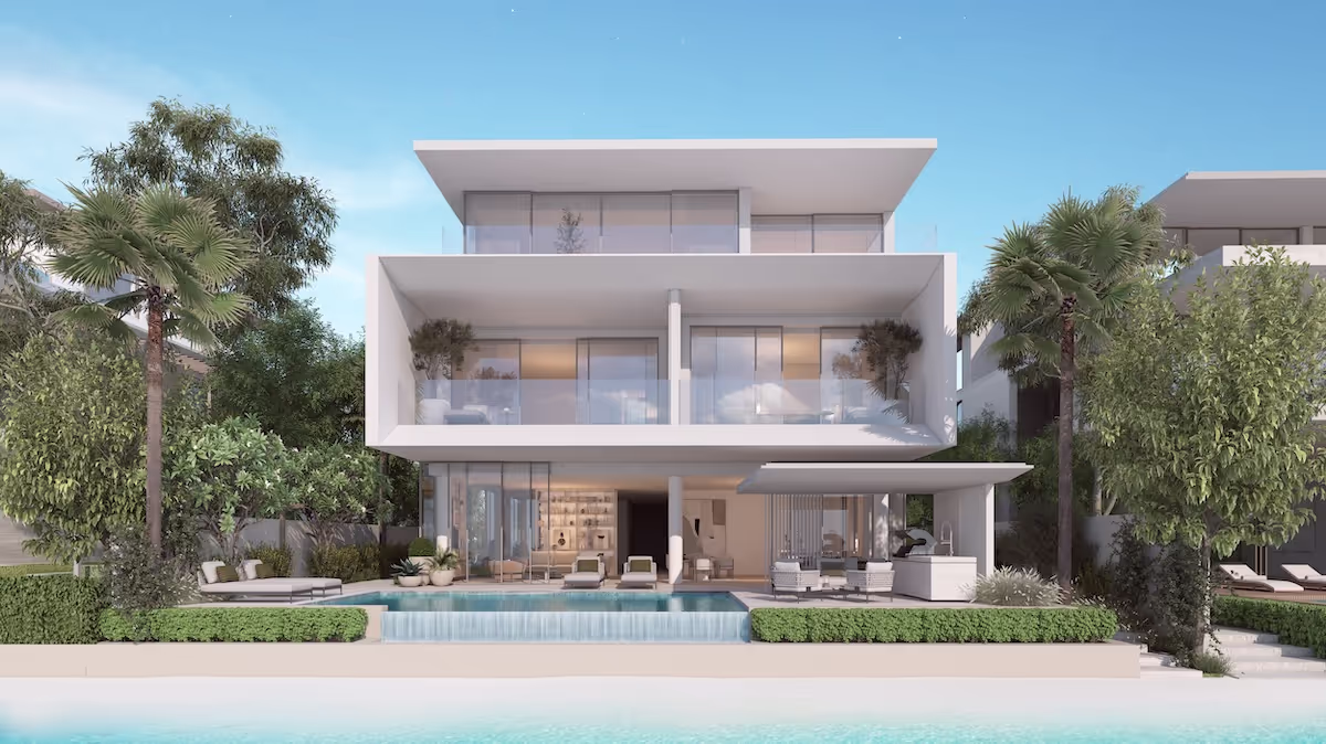 A three-story luxury villa with a swimming pool in beachfront view at Palm jebel ali, Dubai 
