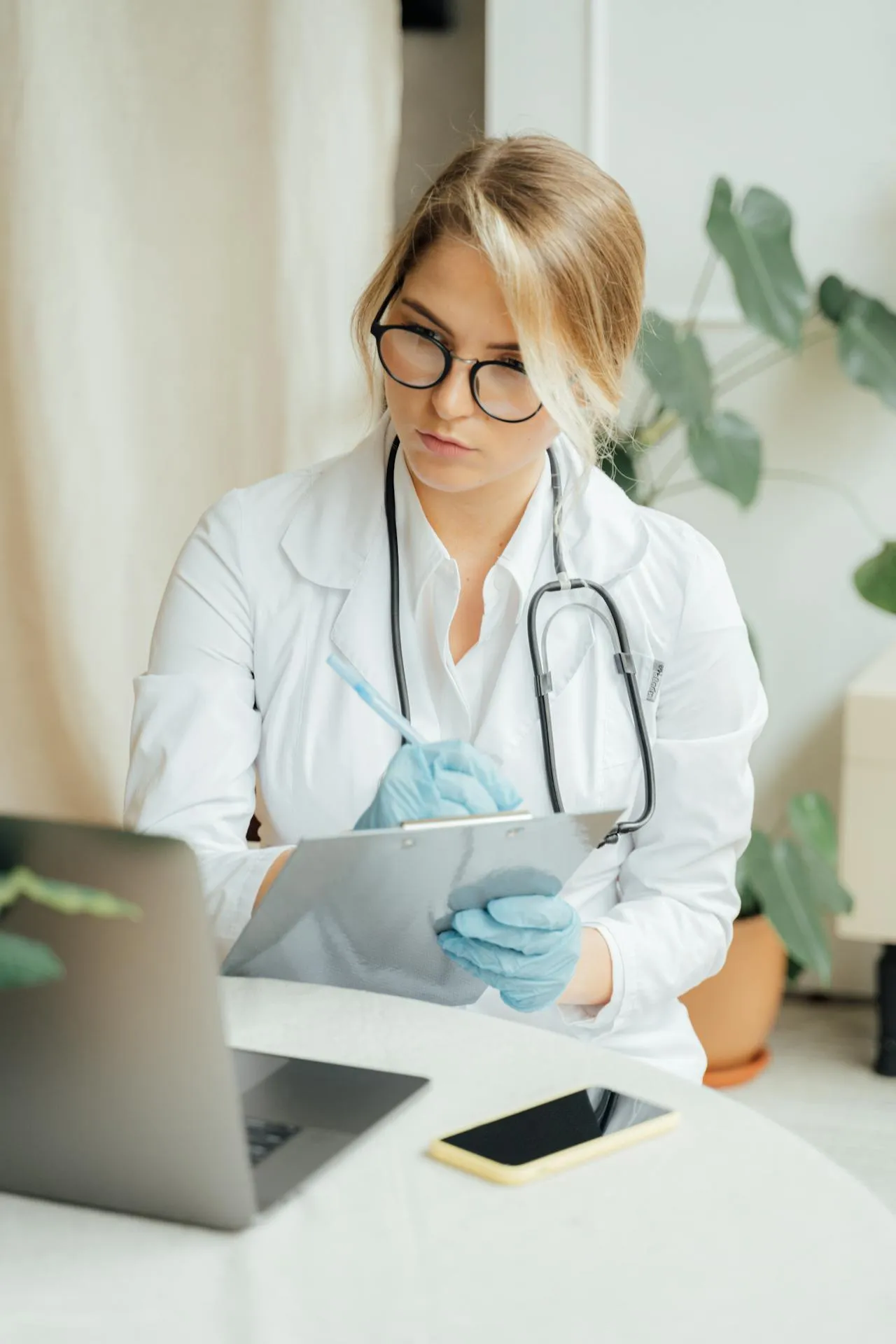 ReadyRx doctor helping a patient