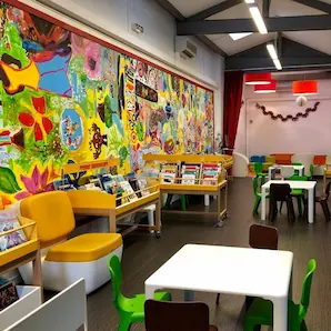 Jeux et activités pour enfants à la bibliothèque des Capucins à Bordeaux