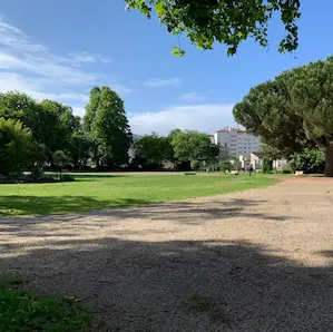 parc de l’Ermitage au Bouscat pour sortir avec les enfants à l’ombre