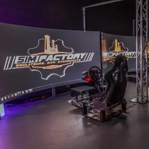 simulateur de pilotage automobile chez SimFactory Bordeaux