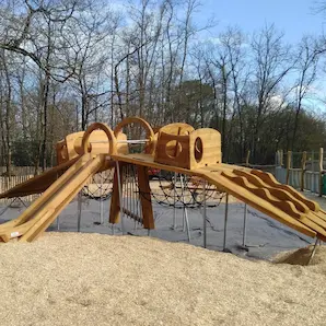 aire de jeux du Bourgailh à Pessac avec des enfants