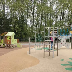 aire de jeux du Parc Bordelais pour les enfants