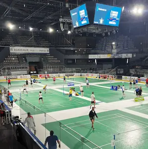 badminton chez Axel Vega à Bordeaux avec un enfant de 6 à 7 ans