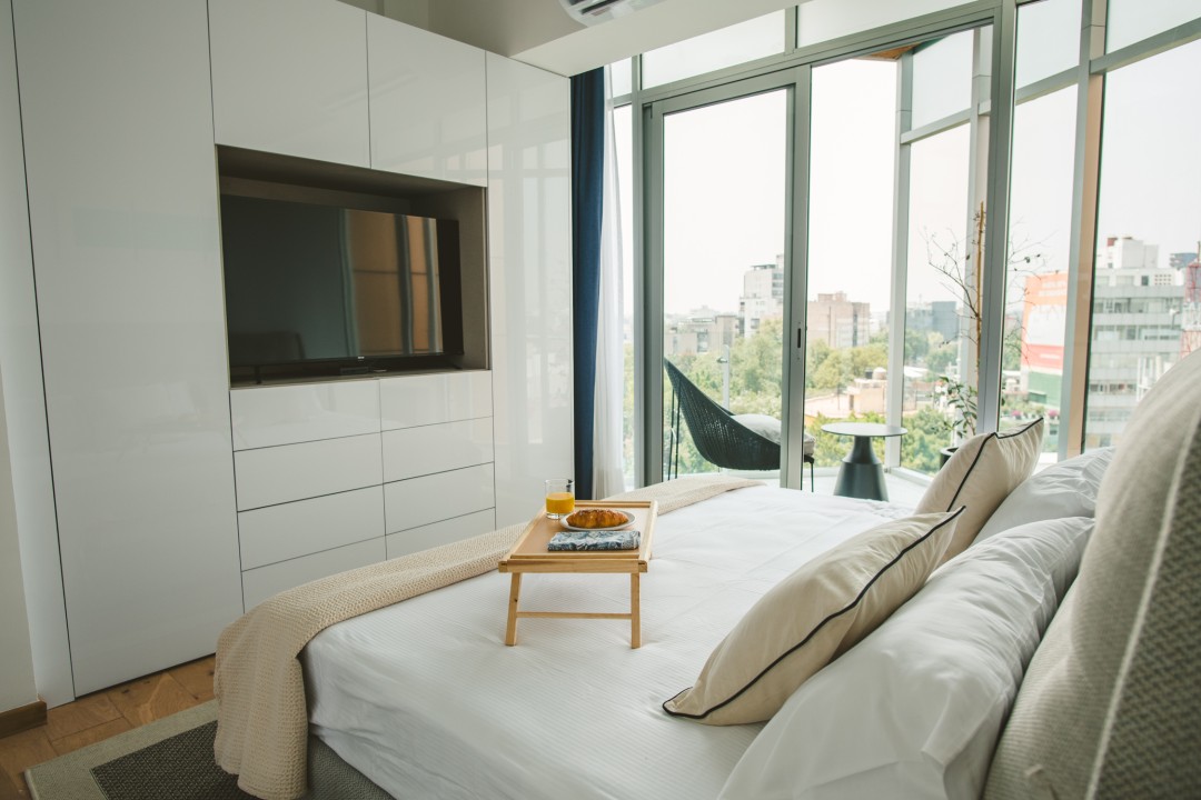 Icon 701- Stylish Loft W/ AC Premium Location — La Roma, CDMX