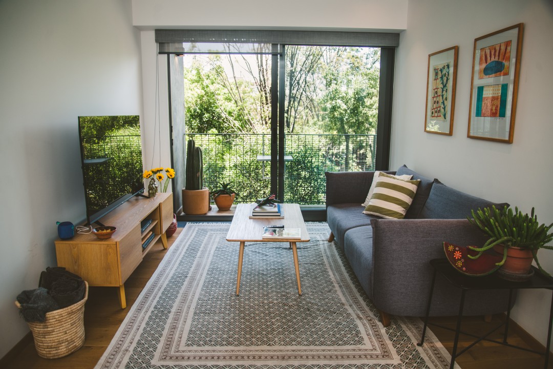 B201- Stylish 2BR with Balcony, Gym, Rooftop — Condesa, CDMX