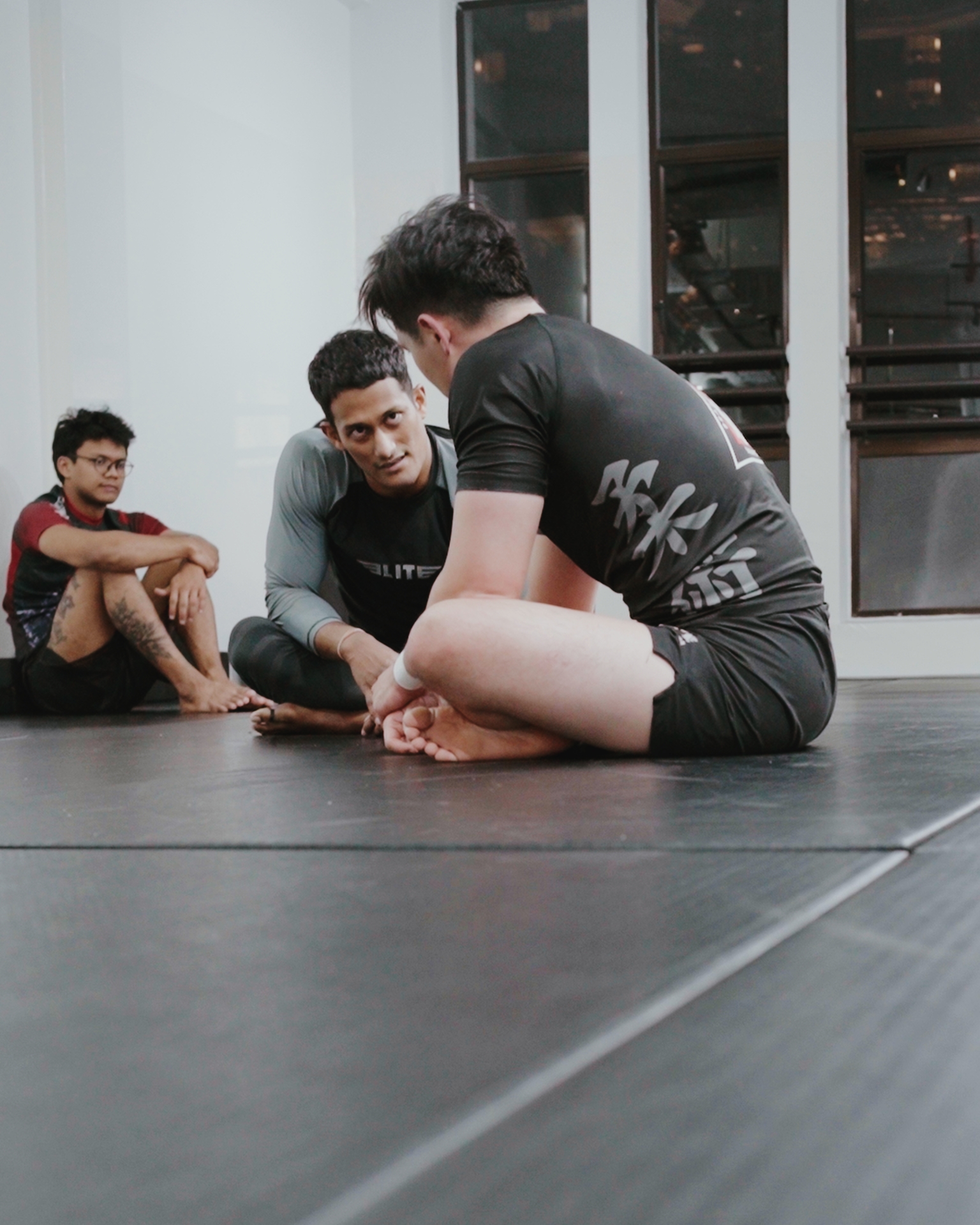 [background image] image of creative gaming backdrop (for a mobile gaming).