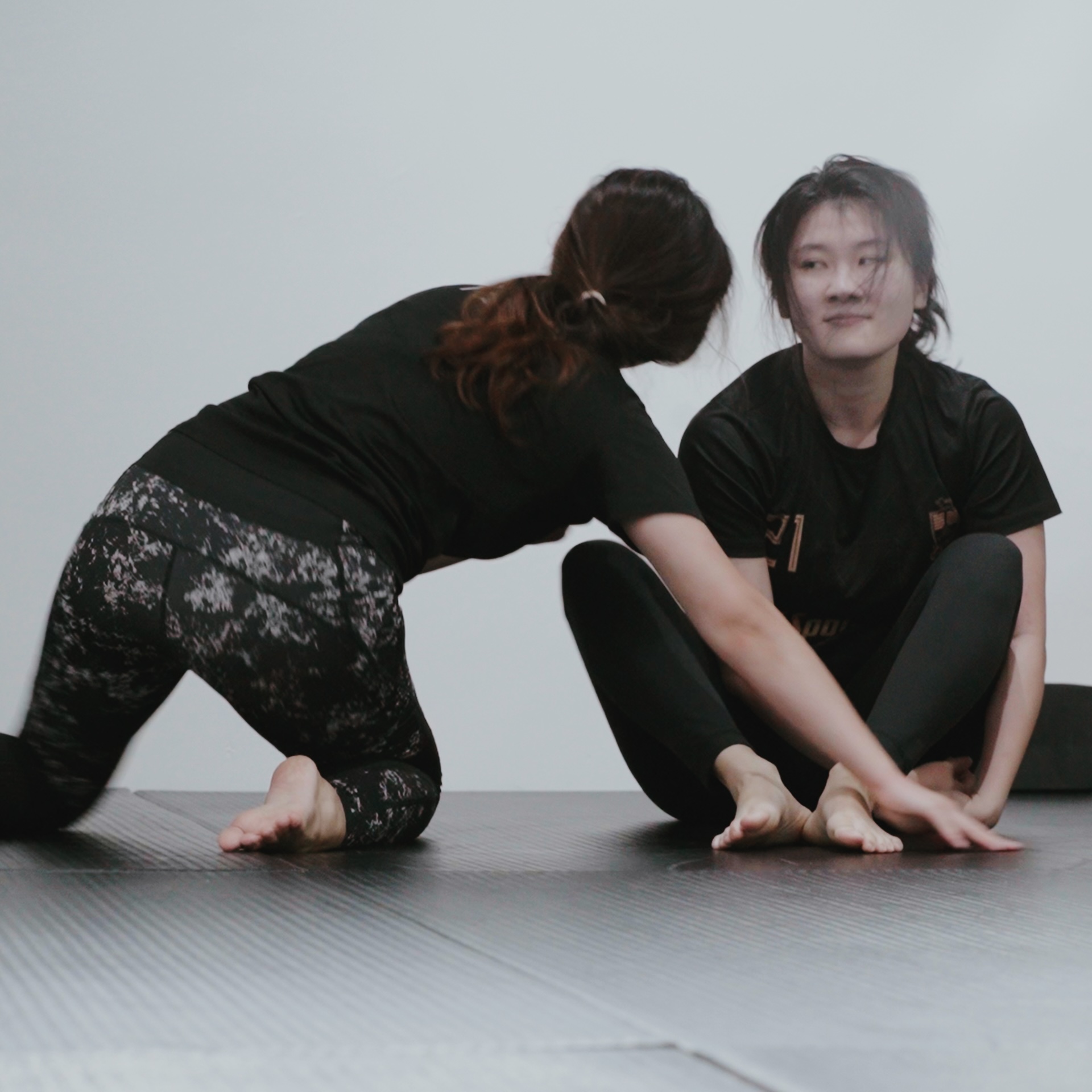 image of chef preparing dishes (for a chinese restaurant)