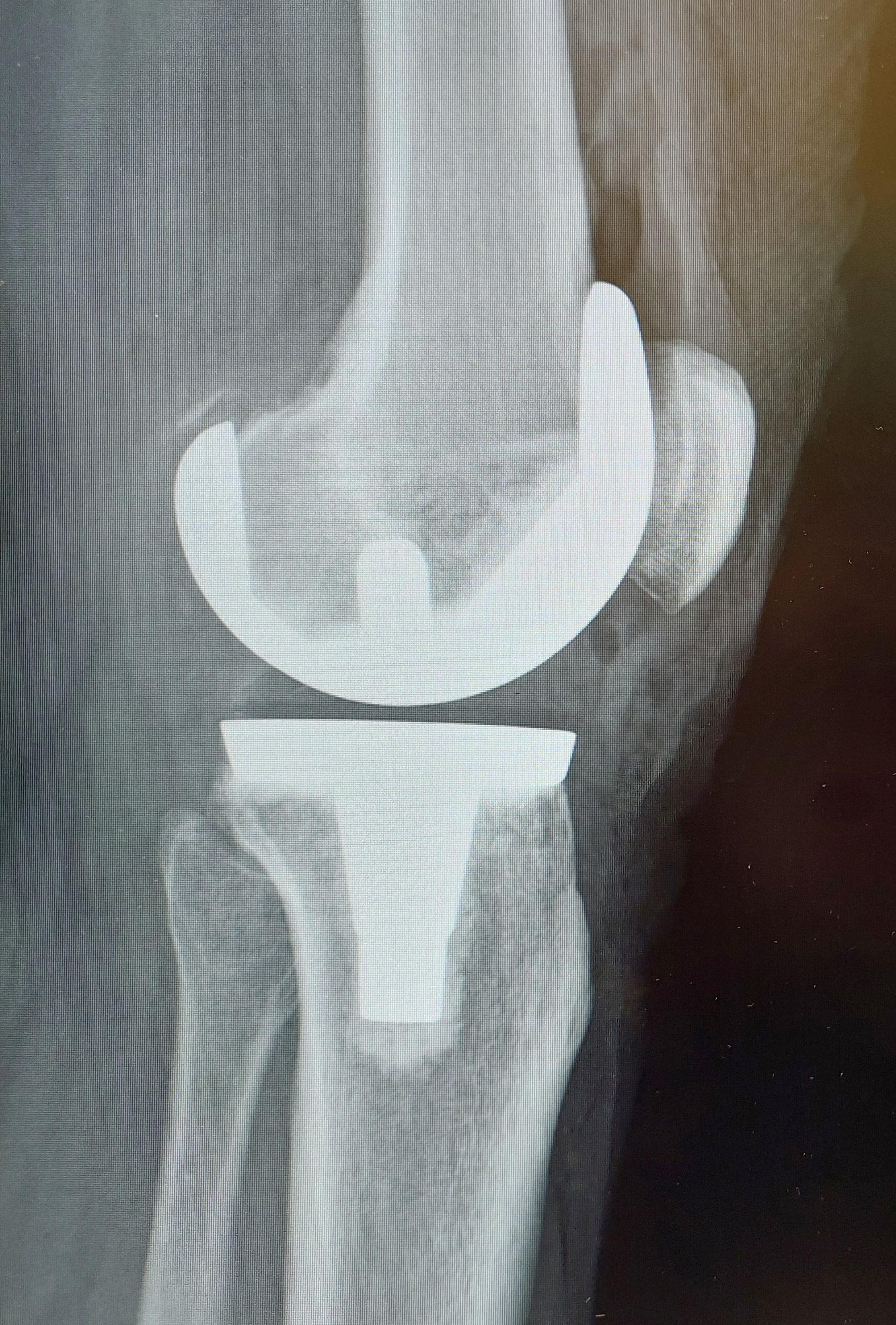 image of a doctor talking to a patient