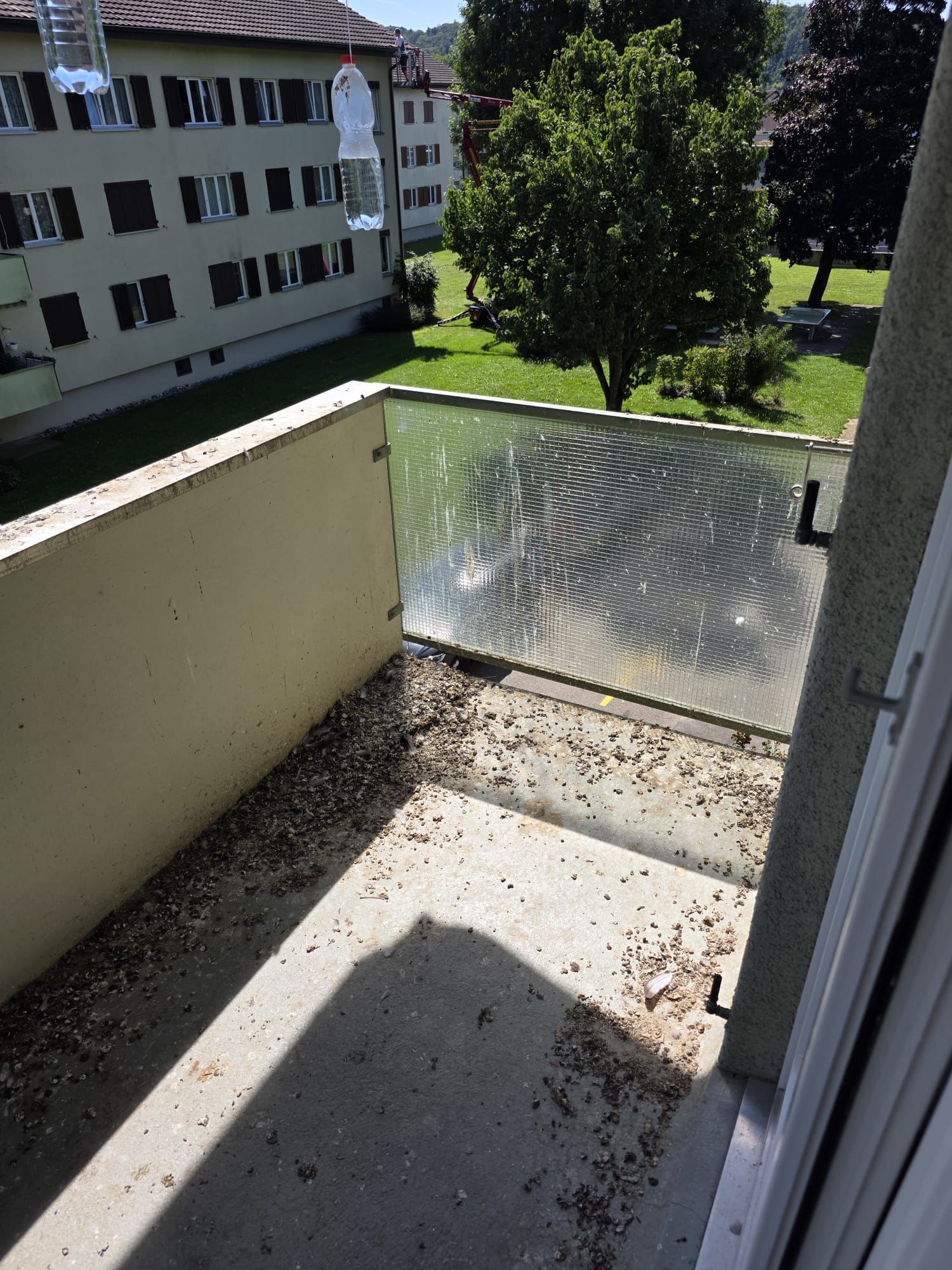 Bild eines schmutzigen Balkons