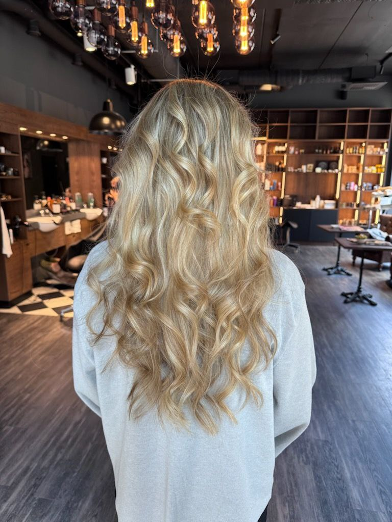 image of hairstyling service in progress