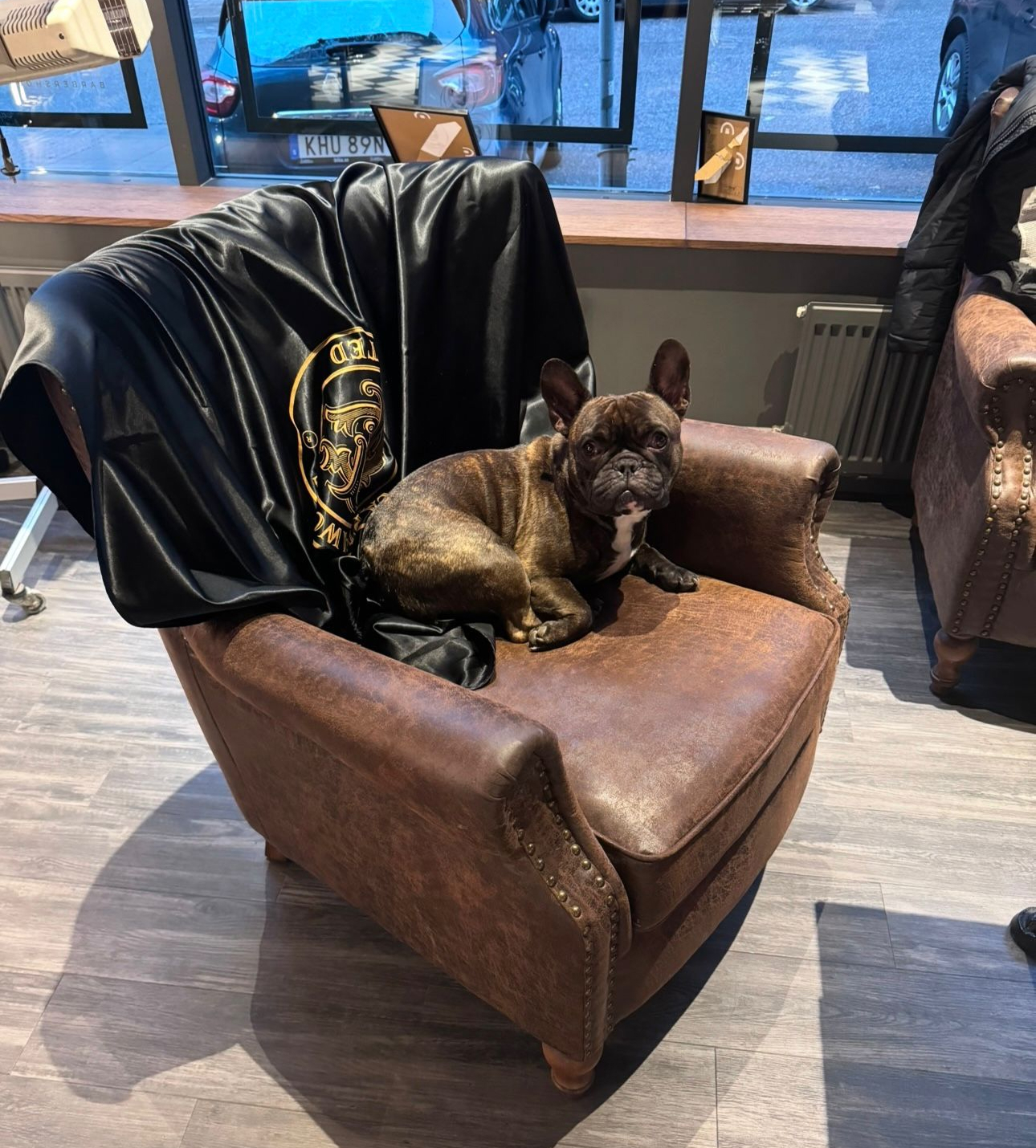tattoo studio ambiance