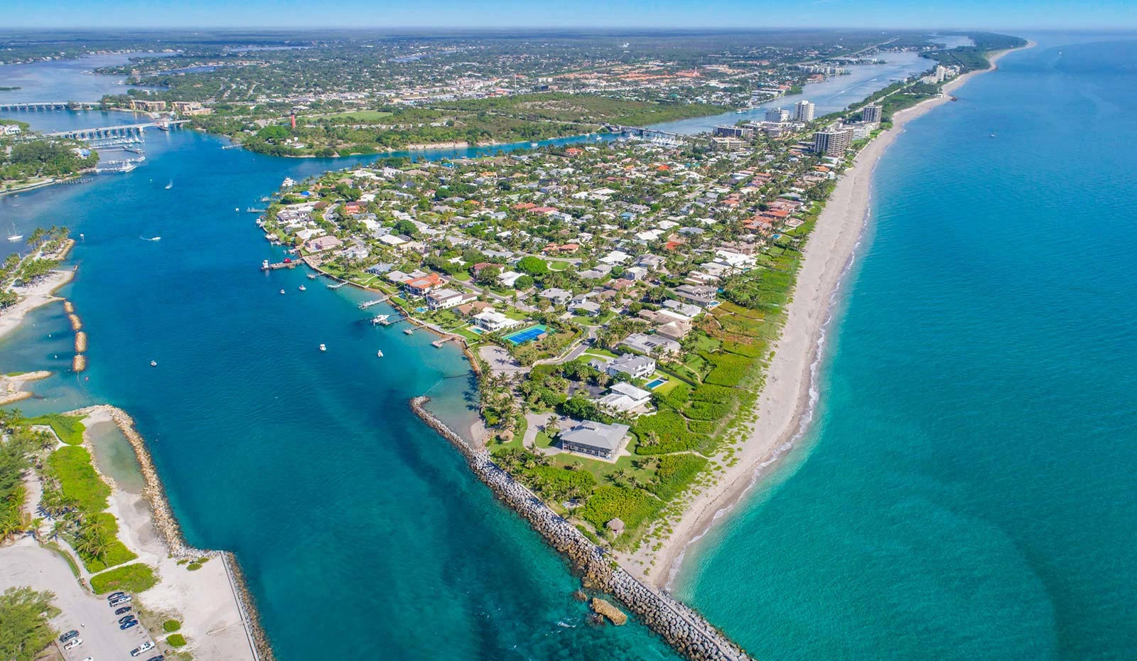 Custom home construction in Jupiter Inlet Colony, Florida with Rheace Contracting