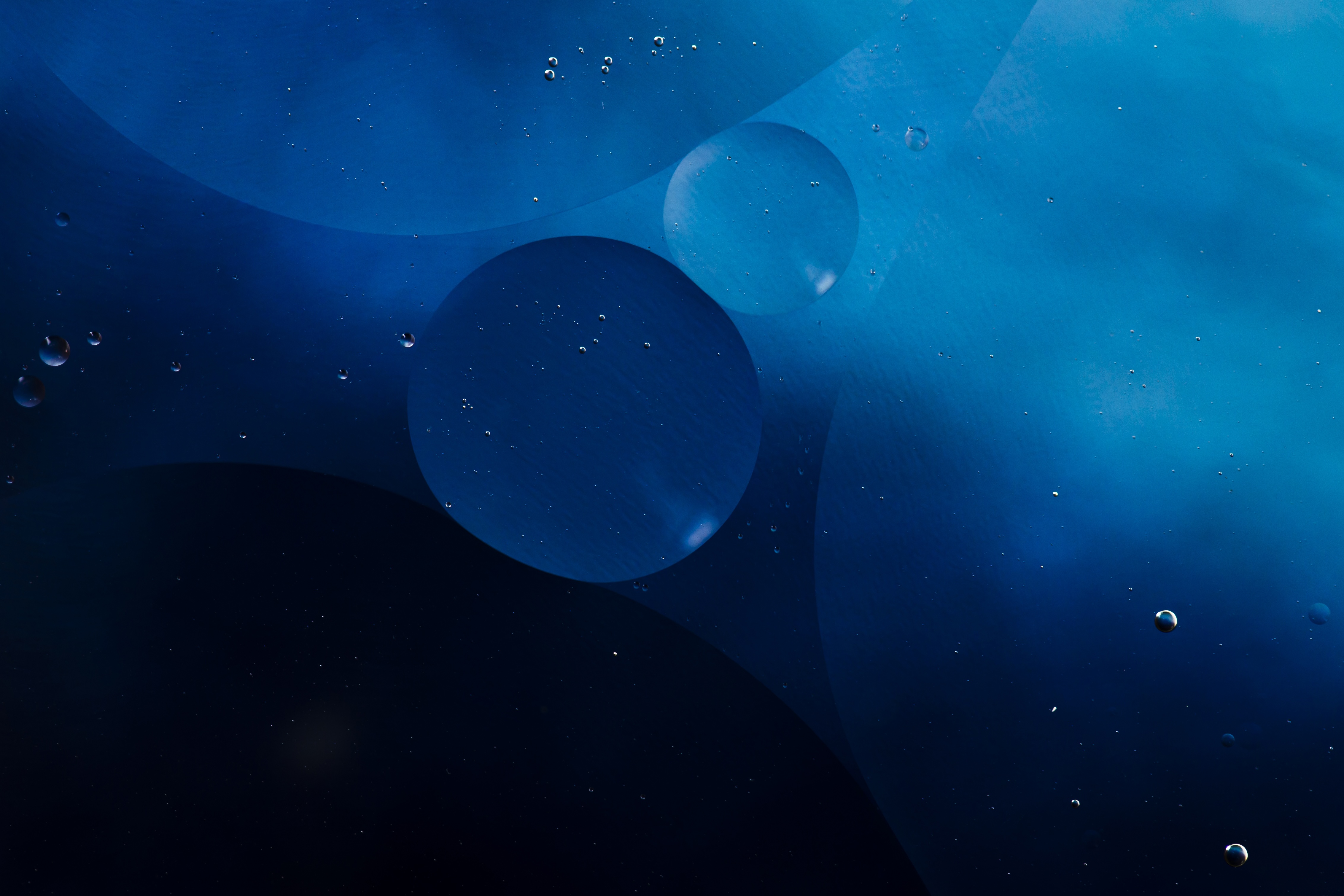 Describe the background space for Theia Craft