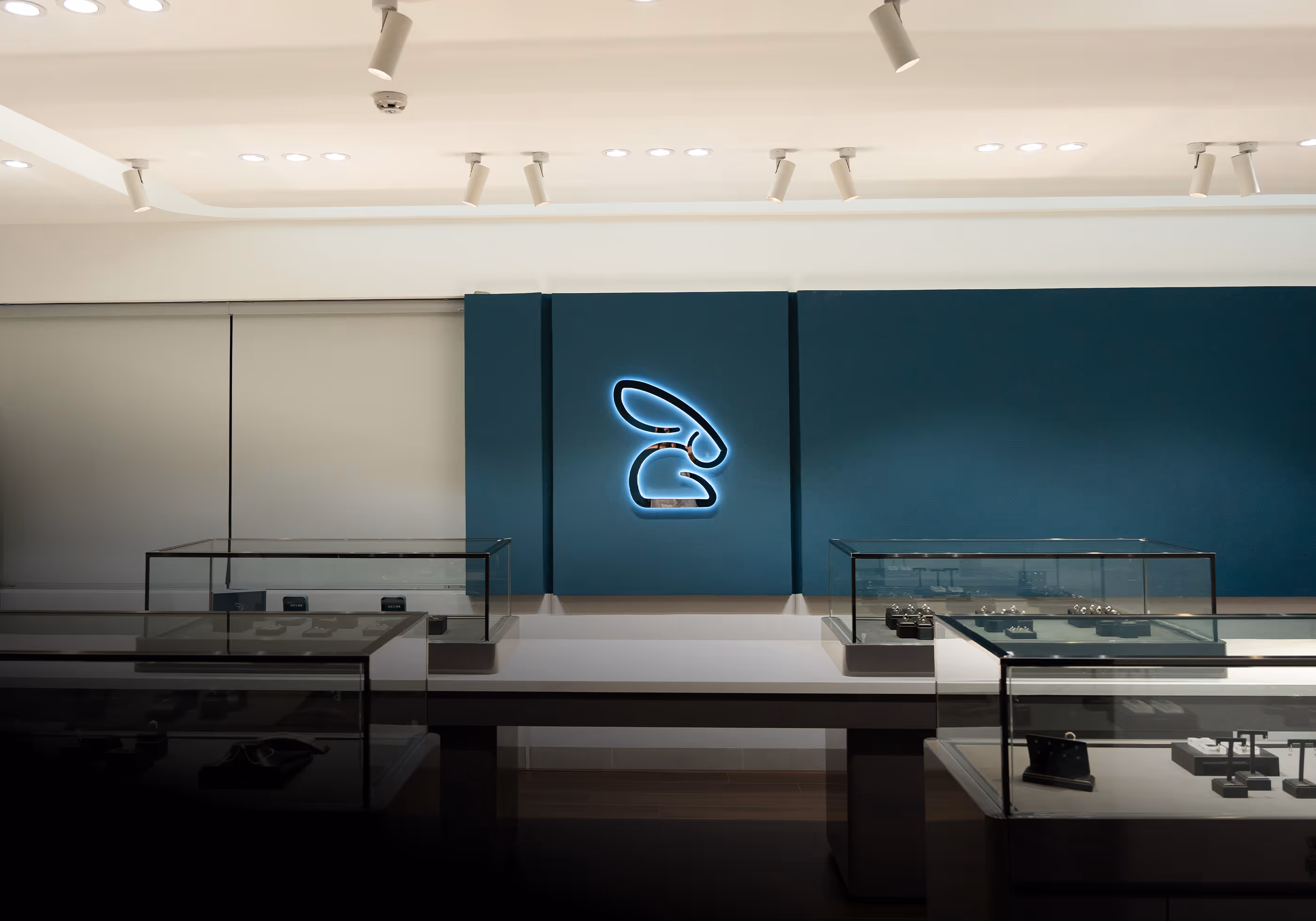 Showroom Lucy Bui Diamond & Jewelry