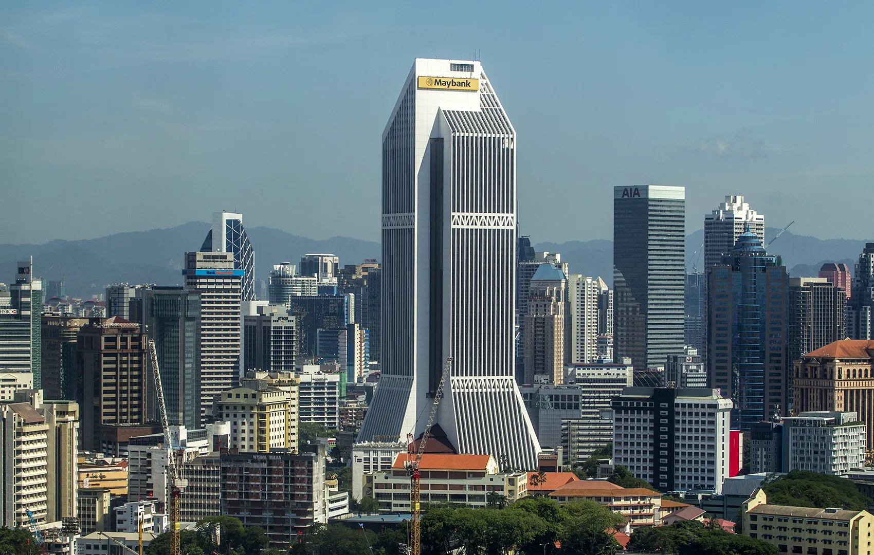 Retail & Commercial Banks