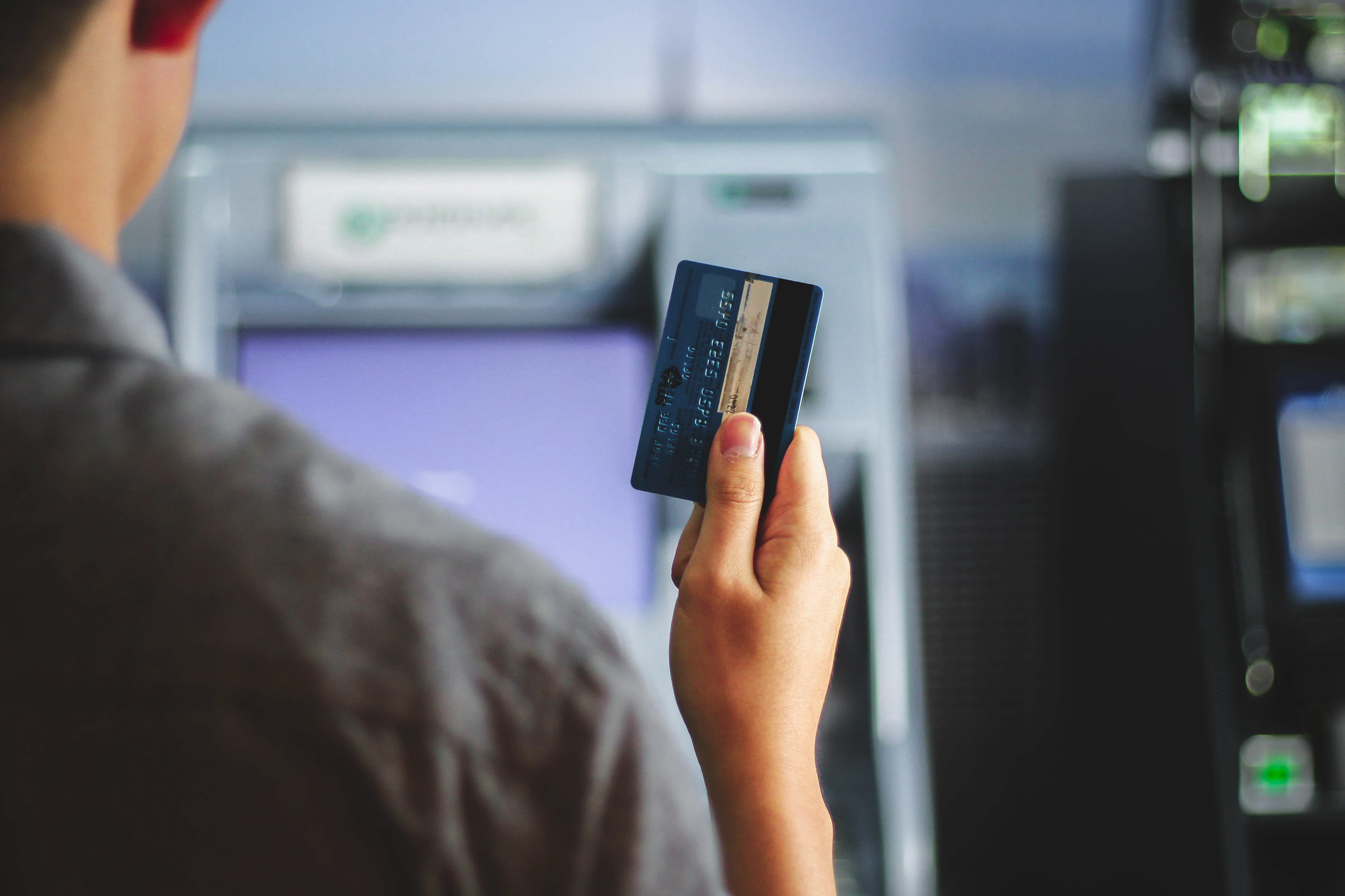 Self-Service Credit Card Application Kiosk