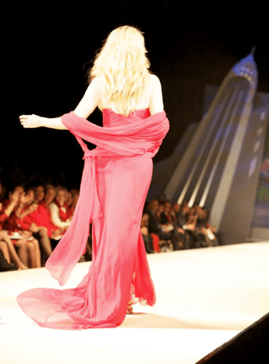 Christie Brinkley in Pamela Roland