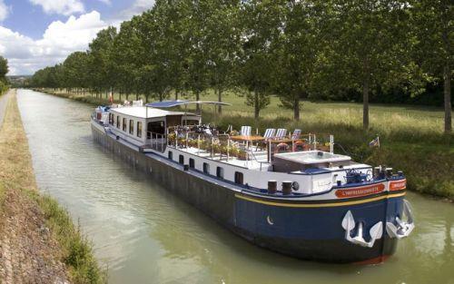 river cruise in France