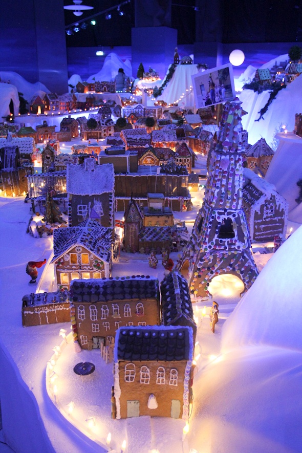 Pepperkakebyen in Bergen, Norway I @SatuVW I Destination Unknown
