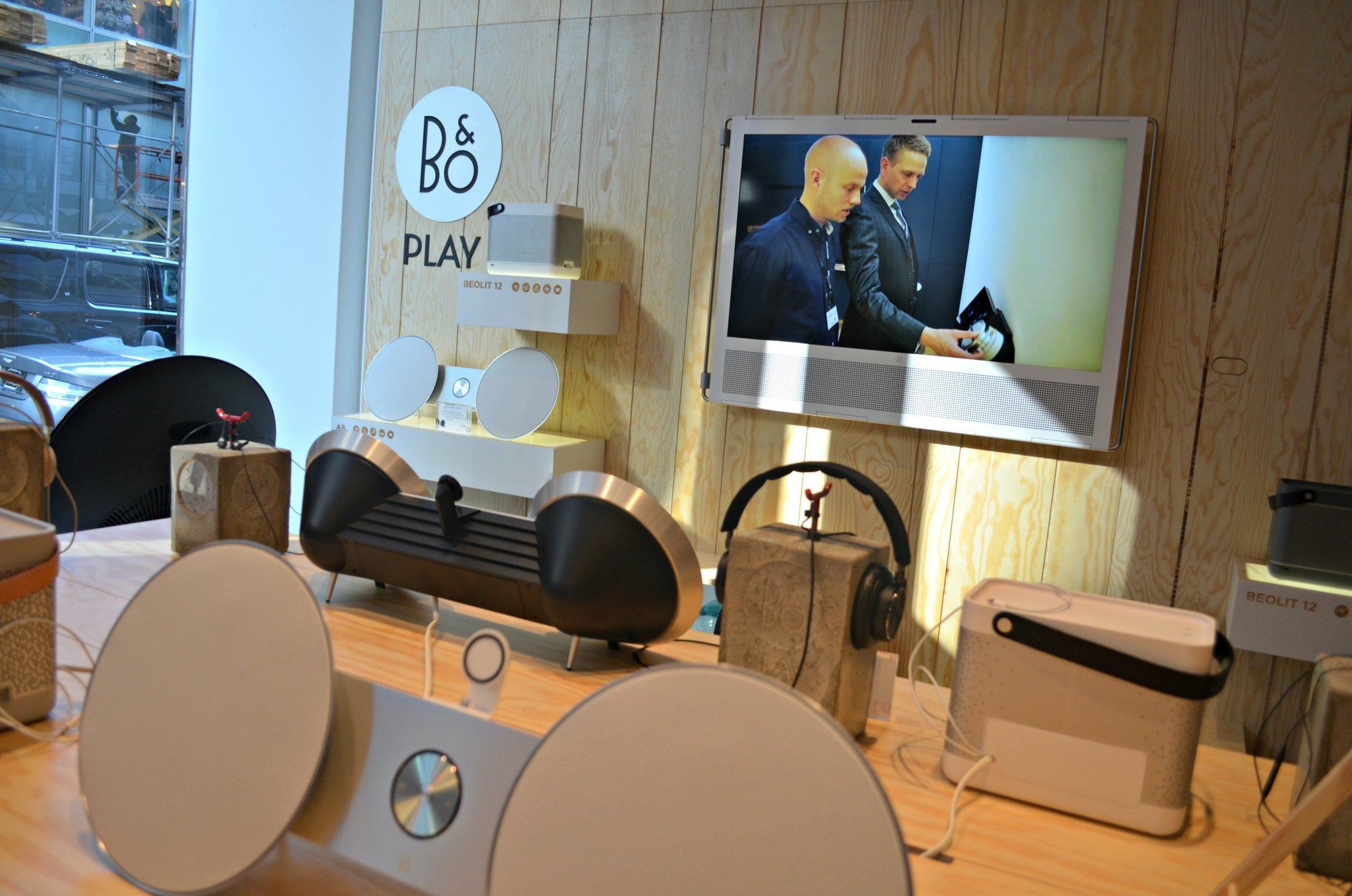 bang olufsen madison avenue