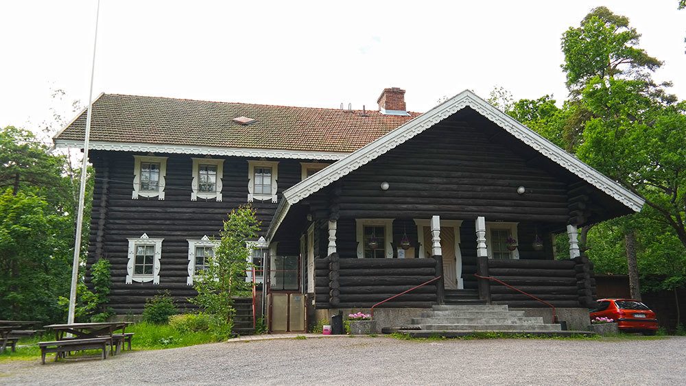 Honkapirtti, Karelia style restautant and coffee shop in Ruissalo island in Turku. Photo by Katja Presnal | @skimbaco